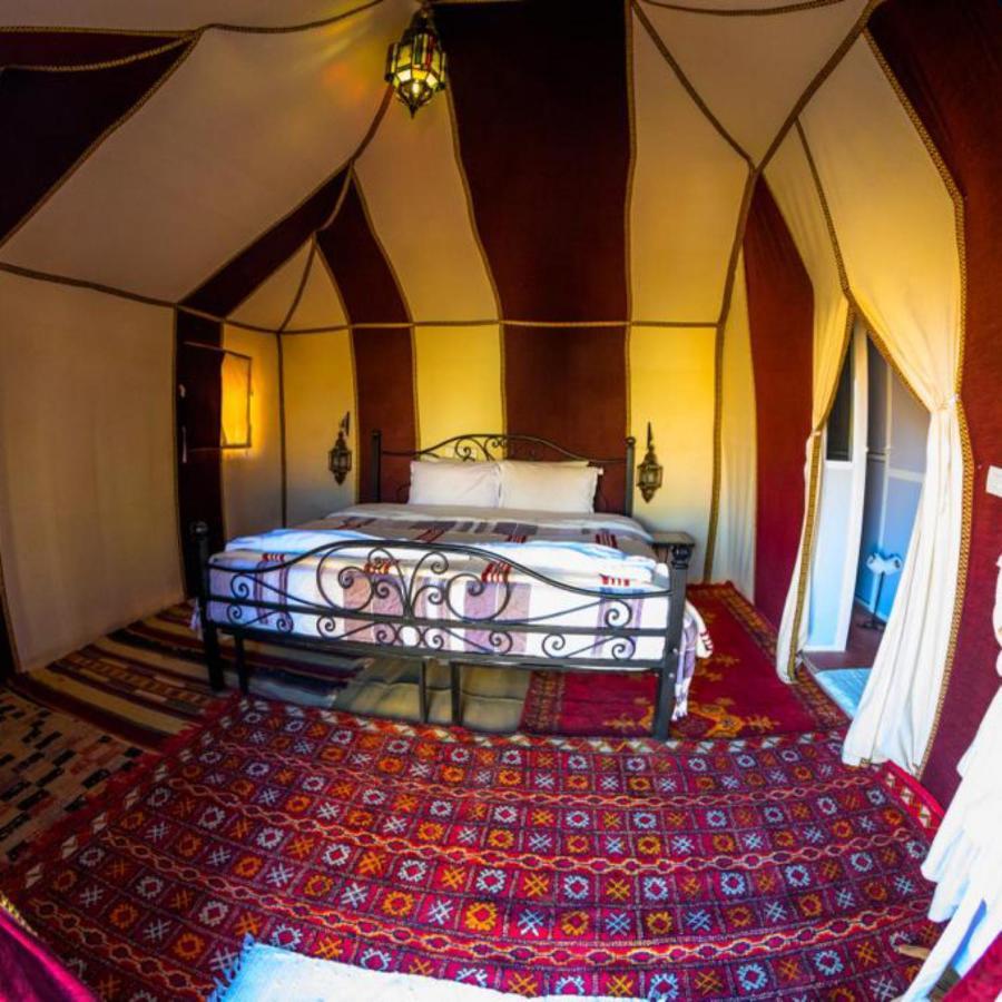 Sahara Tours Luxury Camp Hotel เมอร์ซูกา ภายนอก รูปภาพ