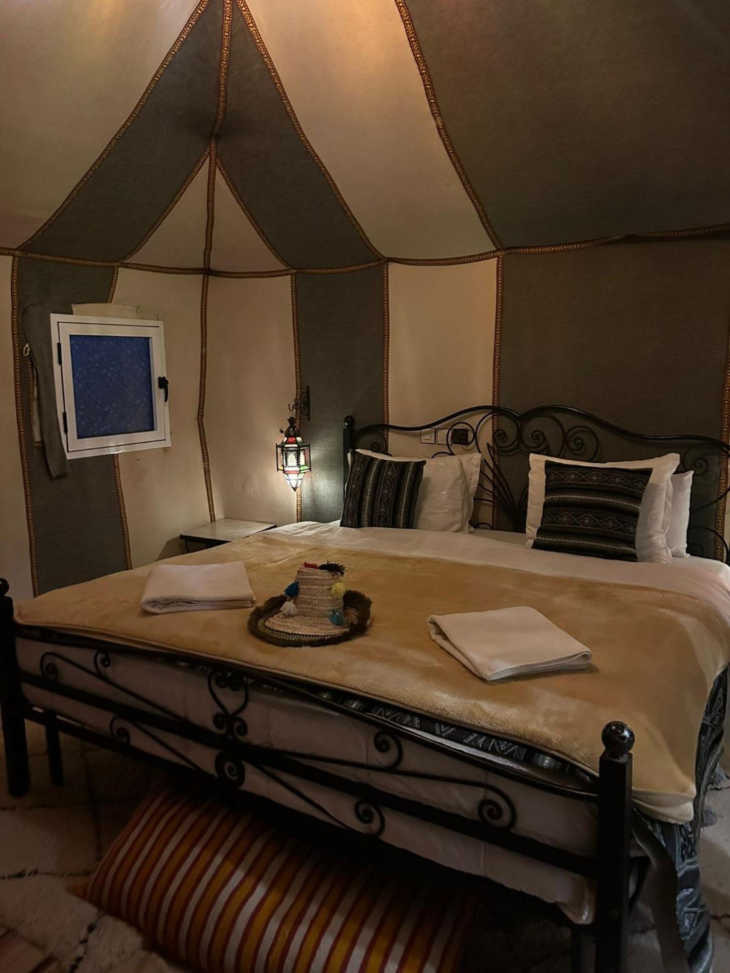 Sahara Tours Luxury Camp Hotel เมอร์ซูกา ภายนอก รูปภาพ