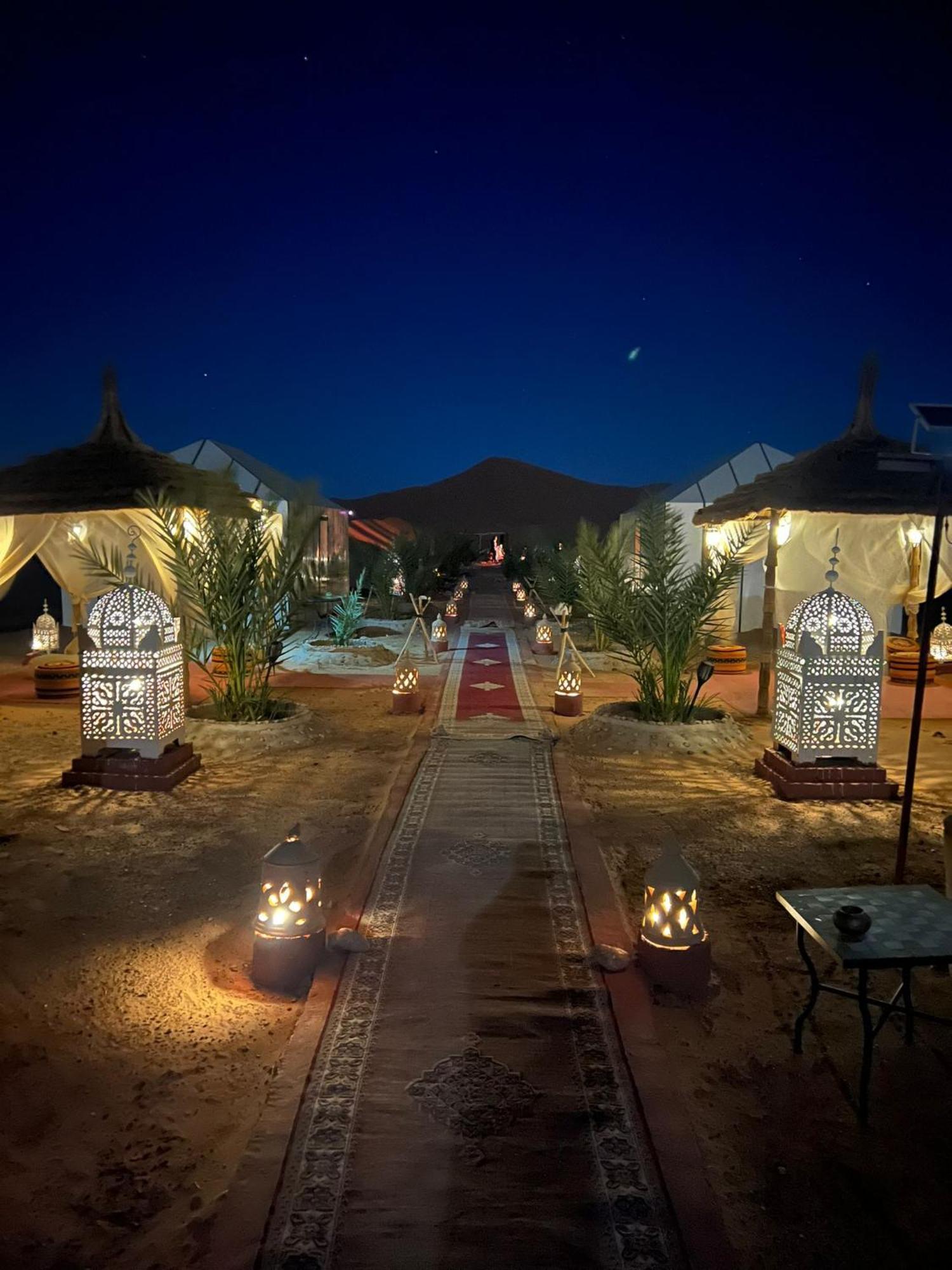 Sahara Tours Luxury Camp Hotel เมอร์ซูกา ภายนอก รูปภาพ