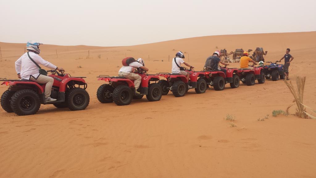Sahara Tours Luxury Camp Hotel เมอร์ซูกา ภายนอก รูปภาพ