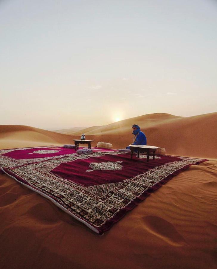 Sahara Tours Luxury Camp Hotel เมอร์ซูกา ภายนอก รูปภาพ